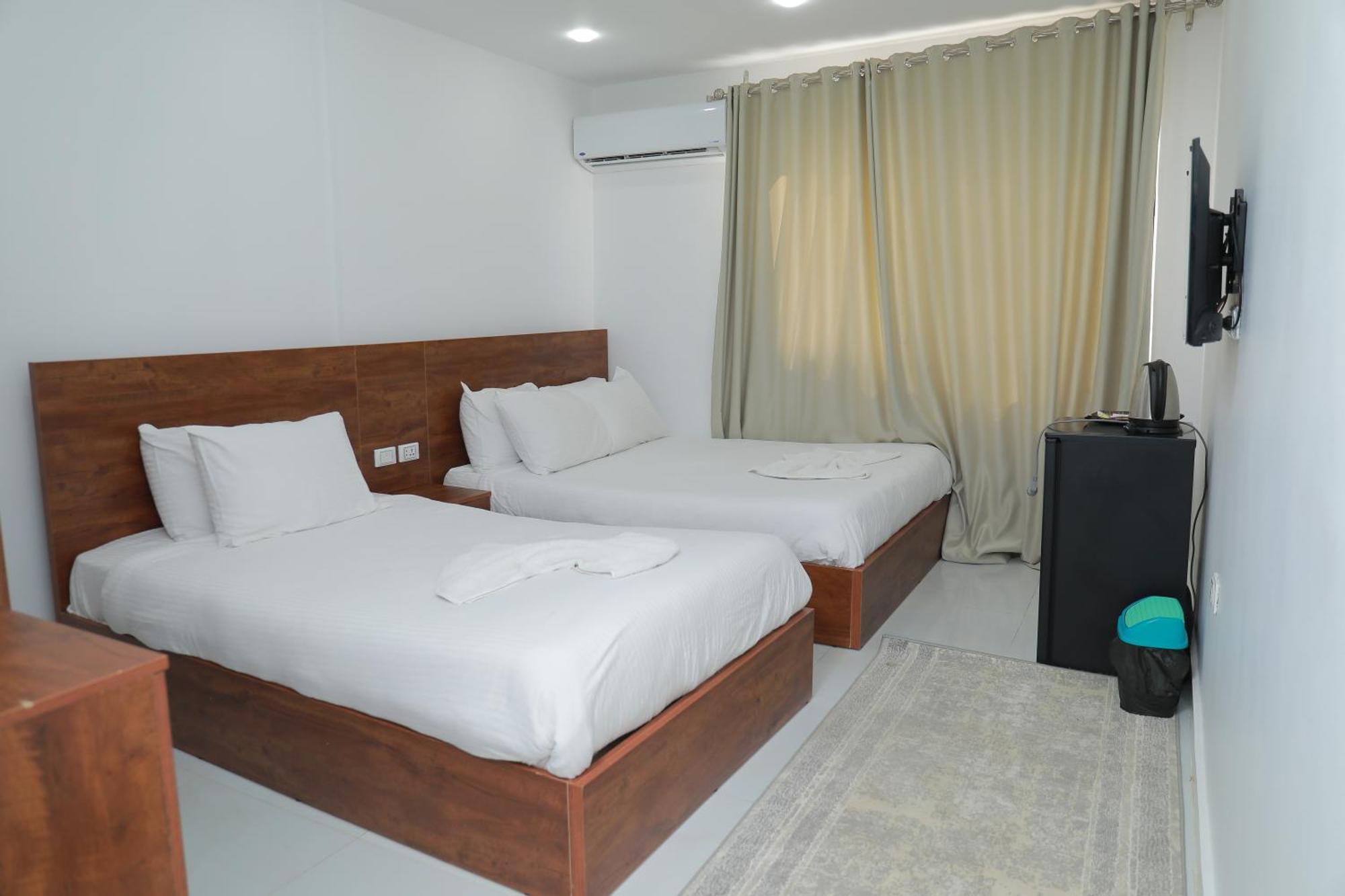 Prince Pyramids Inn Kafret el-Gabal Buitenkant foto